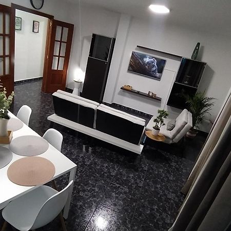 Casa Mary "Centrico Y Amplio Apartamento Cerca Del Mar" 坎德拉里亚 外观 照片